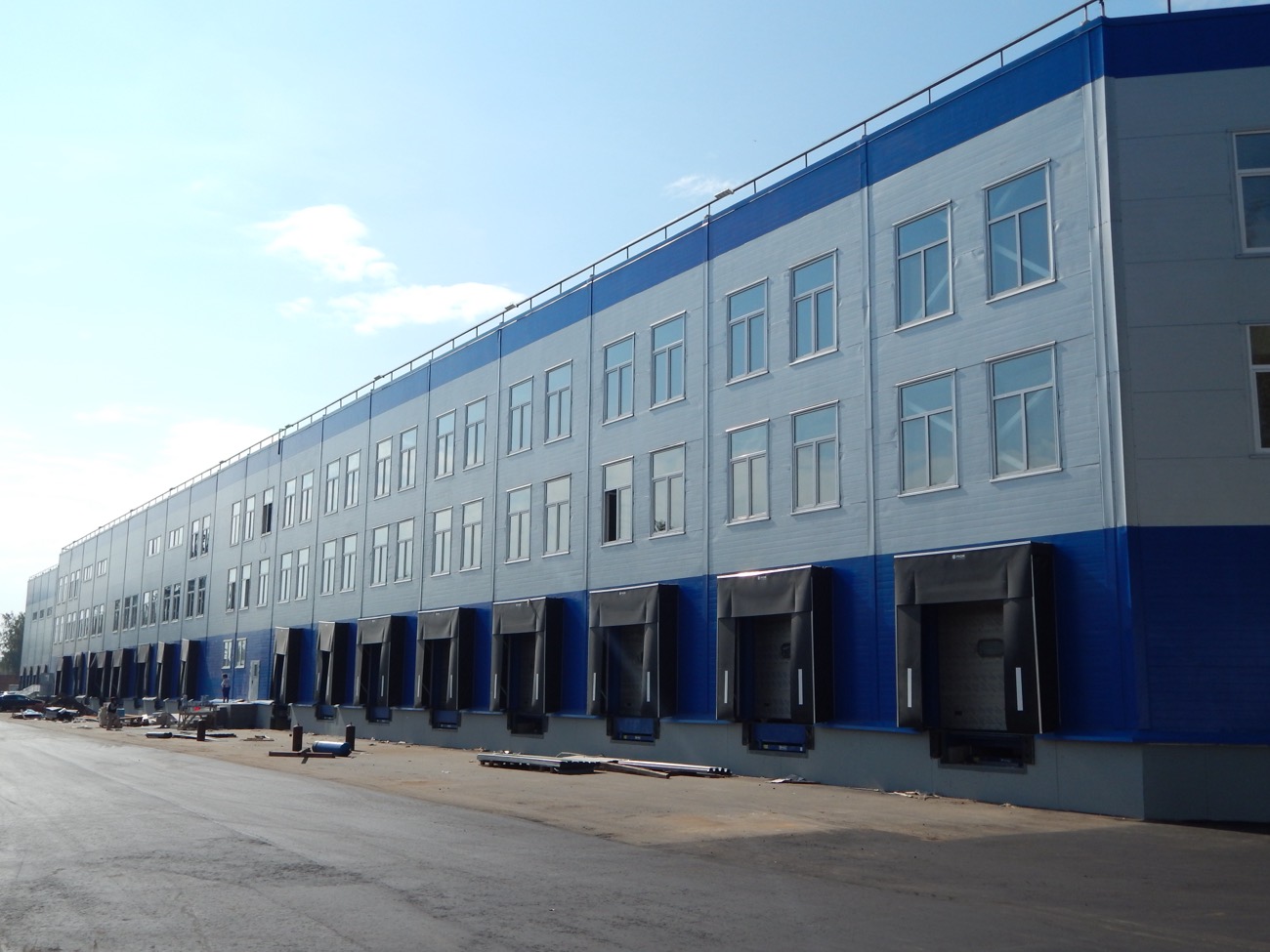 Складской комплекс автозапчастей, Обухово — АБК и склад 17 744 м²